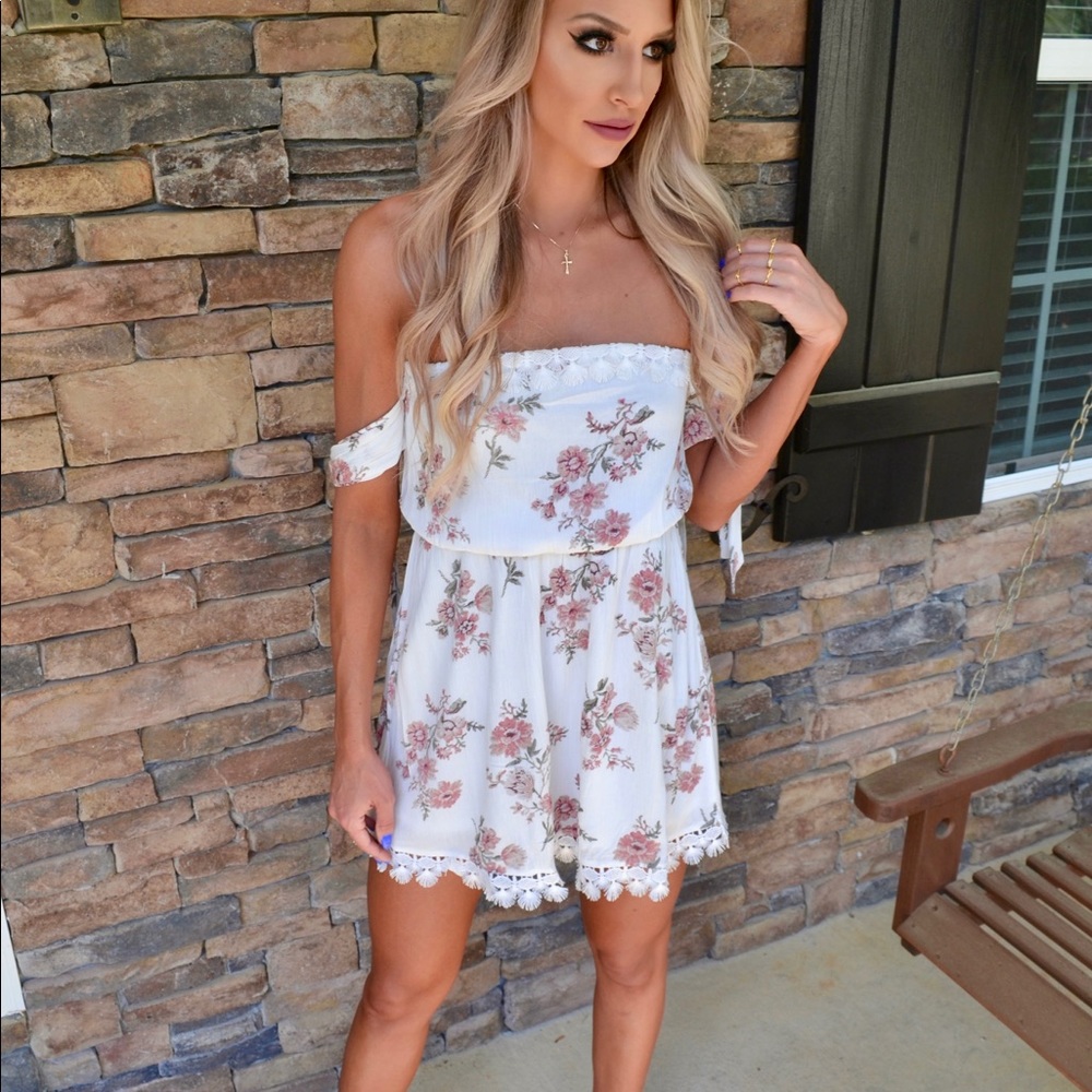 Floral Off the Shoulder Tie Sleeve Boho Dress - Picture 2 of 3